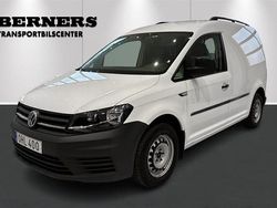Vit Begagnad 2017 VW Caddy Minibuss | 109 900 kr (Marknadspris)