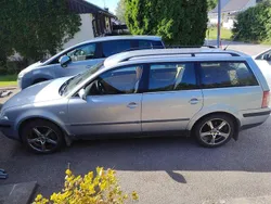 Blå Begagnad 2003 VW Passat Comfortline Kombi | 18 000 kr (Dyr)