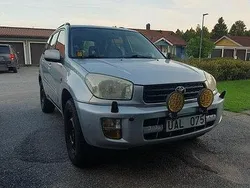 Silver Begagnad 2003 Toyota RAV4 SUV | 69 000 kr (Dyr)