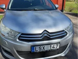 Silver Begagnad 2012 Citroën C4 Halvkombi | 50 000 kr (Superpris)