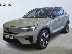Grå Begagnad 2024 Volvo XC40 SUV | 389 000 kr (Superpris)