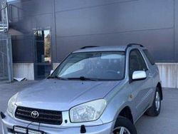 Silver Begagnad 2002 Toyota RAV4 SUV | 40 000 kr (Marknadspris)