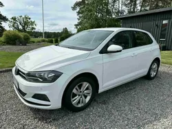 Vit Begagnad 2018 VW Polo Halvkombi | 119 900 kr (Marknadspris)