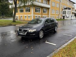 Svart Begagnad 2010 VW Passat Sportline Kombi | 25 000 kr (Bra pris)