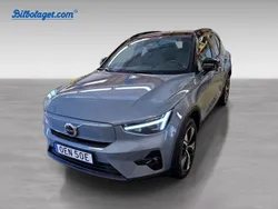 Grå Begagnad 2023 Volvo XC40 Plus SUV | 429 000 kr