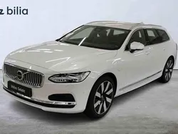 Vit Begagnad 2024 Volvo V90 Plus Kombi | 549 000 kr (Marknadspris)