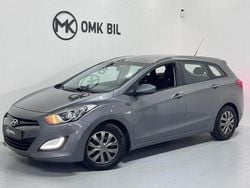 Grå Begagnad 2014 Hyundai i30 Select Kombi | 69 900 kr (Marknadspris)