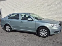 Grön Begagnad 2009 Skoda Octavia Ambiente Halvkombi | 32 900 kr (Marknadspris)