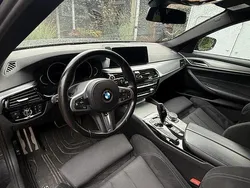 Grå Begagnad 2018 BMW 520 M Sport Kombi | 265 000 kr (Bra pris)