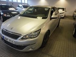 Grå Begagnad 2017 Peugeot 308 Active Halvkombi | 77 000 kr