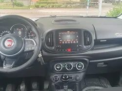 Blå Begagnad 2018 Fiat 500L Cross Minibuss | 95 000 kr