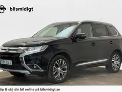 Svart Begagnad 2016 Mitsubishi Outlander Comfort Edition SUV | 149 800 kr (Marknadspris)