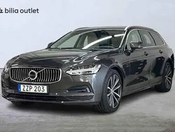 Grå Begagnad 2021 Volvo V90 Kombi | 299 900 kr (Bra pris)