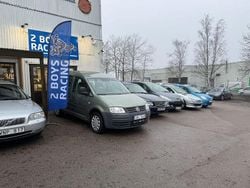 Ljusgrön (grön) Begagnad 2007 VW Caddy Minibuss | 39 900 kr (Dyr)