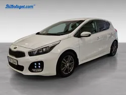 Vit Begagnad 2018 Kia Ceed Halvkombi | 179 500 kr