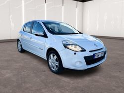 Vit Begagnad 2012 Renault Clio R.S. Halvkombi | 39 900 kr (Marknadspris)