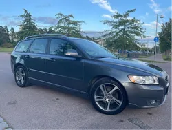 Grå Begagnad 2012 Volvo V50 Momentum Kombi | 62 000 kr (Marknadspris)