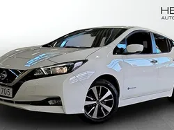Svart Begagnad 2018 Nissan Leaf Acenta Halvkombi | 119 900 kr (Dyr)