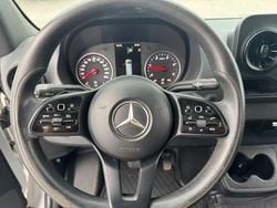 Ljusgrön (grön) Begagnad 2020 Mercedes Sprinter Van | 329 000 kr (Superpris)