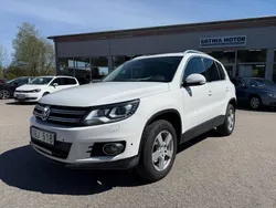 Vit Begagnad 2014 VW Tiguan Sportline SUV | 114 900 kr (Marknadspris)