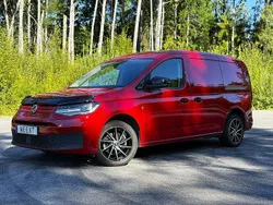 Begagnad 2023 VW Caddy Maxi Minibuss | 249 900 kr (Lite dyr)
