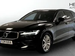 Svart (black) Begagnad 2019 Volvo V60 Momentum Kombi | 234 800 kr (Bra pris)