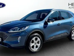 Blå (blue) Begagnad 2021 Ford Kuga Titanium SUV | 234 900 kr (Marknadspris)