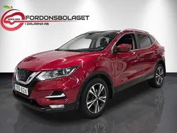 Röd Begagnad 2017 Nissan Qashqai 360º SUV | 169 800 kr (Marknadspris)