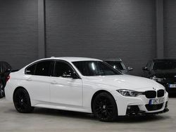 Vit (vit metallic) Begagnad 2016 BMW 340 M Sport Sedan | 369 900 kr (Marknadspris)