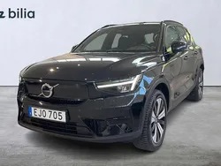 Svart Begagnad 2022 Volvo XC40 Core SUV | 334 900 kr
