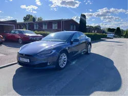 Begagnad 2018 Tesla Model S Sedan | 300 000 kr (Lite dyr)