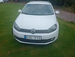 Vit Begagnad 2010 VW Golf Kombi | 42 500 kr (Marknadspris)