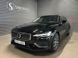 Svart Begagnad 2022 Volvo V60 Kombi | 319 500 kr (Bra pris)