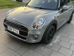 Grå Begagnad 2017 Mini ONE Pepper Halvkombi | 139 000 kr (Lite dyr)