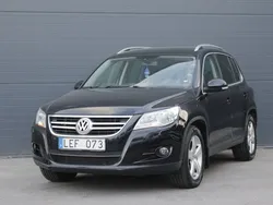 Svart Begagnad 2010 VW Tiguan Sportline SUV | 54 500 kr (Bra pris)
