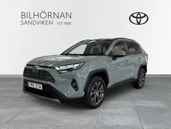 Grön Begagnad 2022 Toyota RAV4 Hybrid Executive SUV | 389 900 kr (Bra pris)