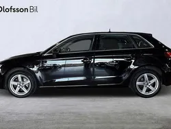 Svart Begagnad 2020 Audi A3 Proline | 209 000 kr (Bra pris)