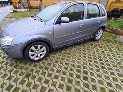 Grå Begagnad 2006 Opel Corsa Halvkombi | 15 000 kr (Marknadspris)