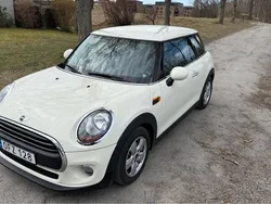 Vit Begagnad 2017 Mini ONE Pepper Halvkombi | 149 000 kr (Dyr)
