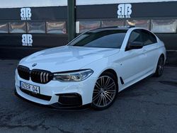 Vit Begagnad 2018 BMW 530 M Sport Sedan | 349 900 kr (Dyr)