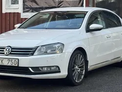 Vit Begagnad 2014 VW Passat Sedan | 60 000 kr (Bra pris)