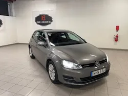 Grå Begagnad 2016 VW Golf VII Kombi | 109 000 kr (Marknadspris)