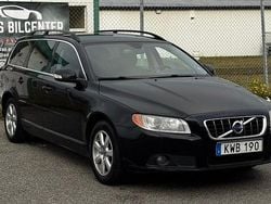 Svart Begagnad 2010 Volvo V70 Kombi | 59 900 kr (Marknadspris)