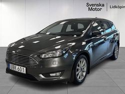 Grå Begagnad 2016 Ford Focus Titanium Kombi | 119 200 kr (Marknadspris)