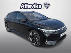 Svart Begagnad 2025 VW ID.7 GTX Sedan | 609 900 kr