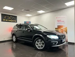 Svart Begagnad 2016 Volvo XC70 Momentum SUV | 145 000 kr (Marknadspris)