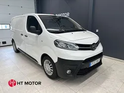 Vit Begagnad 2019 Toyota Proace Van | 219 900 kr (Marknadspris)