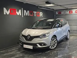 Flerfärgad Begagnad 2016 Renault Grand Scénic IV Minibuss | 149 000 kr (Lite dyr)