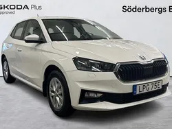 Vit Begagnad 2024 Skoda Fabia Selection Halvkombi | 219 500 kr (Bra pris)