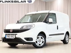 Vit Begagnad 2018 Fiat Doblò Minibuss | 99 900 kr (Marknadspris)
